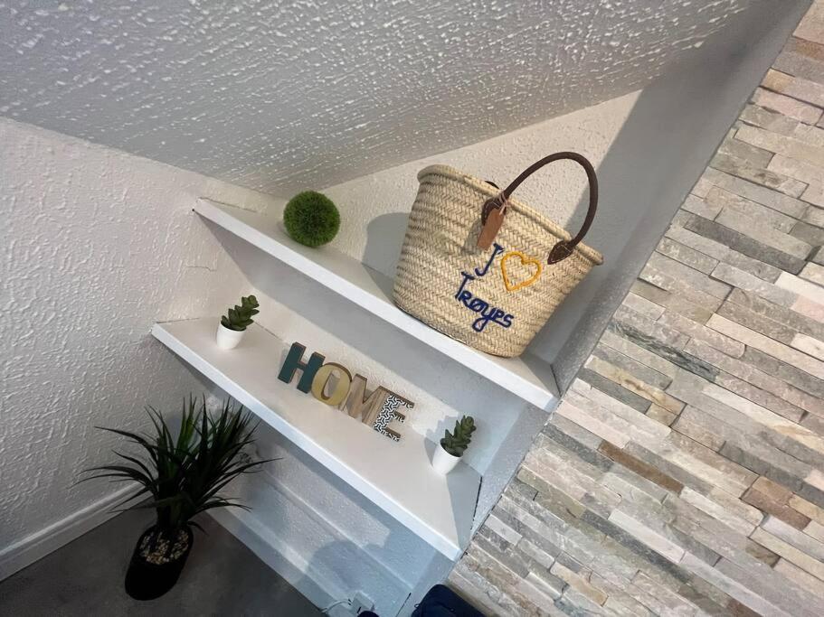Appartement « My Love » Sainte-Savine Zewnętrze zdjęcie
